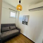 B&g Fourth Floor Apartman *